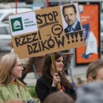 "Warszawa to nie rzeźnia". Protest przeciwników odstrzału dzików