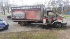 Warszawa: W nocy spłonęła furgonetka z hasłami antyaborcyjnymi