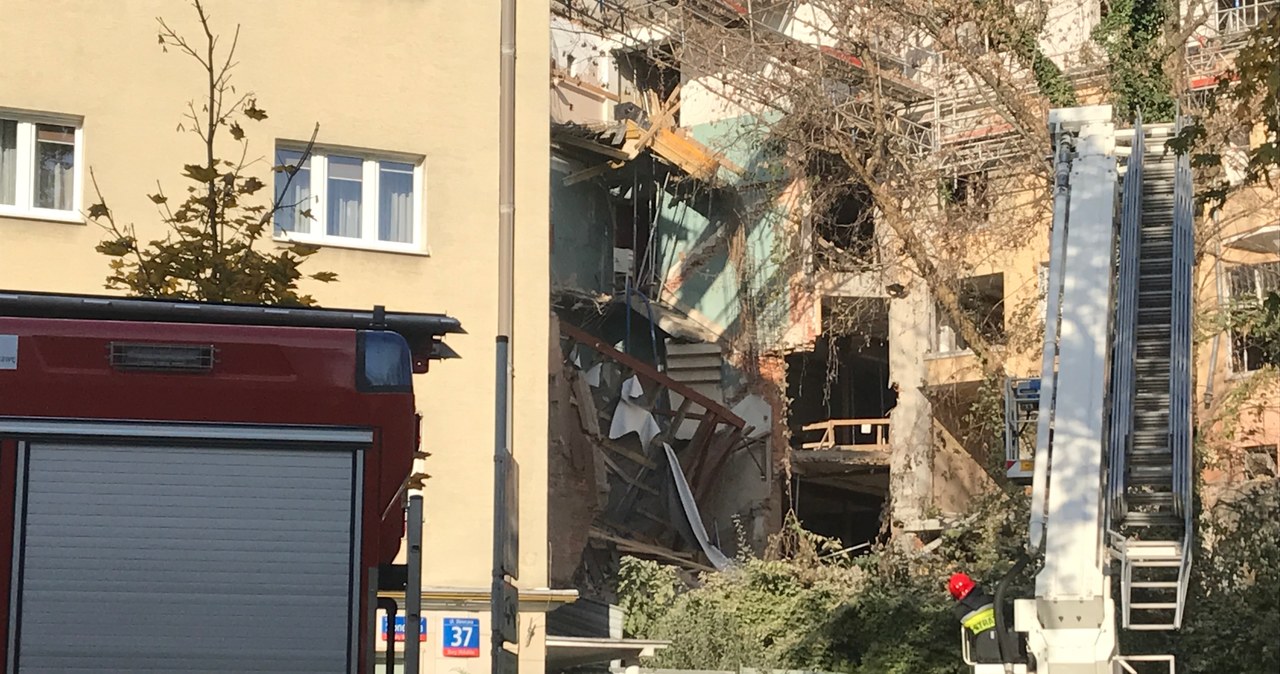 Warszawa: W remontowanej kamienicy zawalił się strop