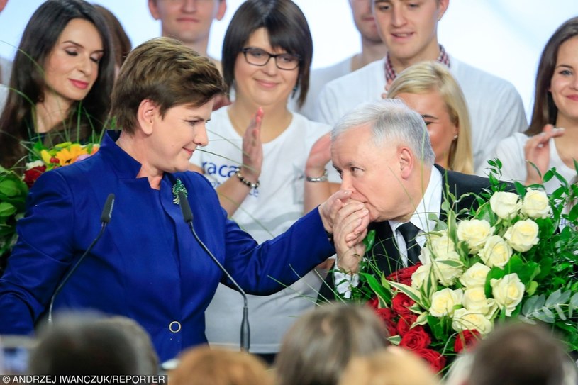 Warszawa, wybory parlamentarne. Wieczór wyborczy PiS /Andrzej Iwańczuk/Reporter /East News
