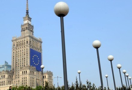 Warszawa wygrała wa wyścigu o najczęściej atakowane miasto przez wirusy w Polsce /AFP