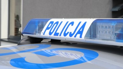 Warszawa: Zdenerwował się na innego kierowcę. Wziął pałkę teleskopową i groził, że go zabije