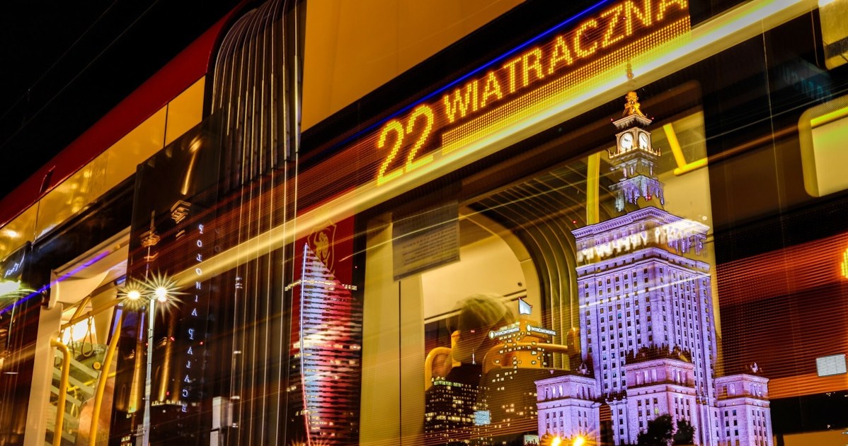 Warszawa znalazła się na liście najlepszych kierunków dla miłośników nocnego życia /Grzegorz Banaszak/REPORTER /East News