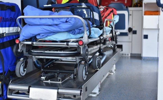 Warszawskie SOR-y pękają w szwach. "Nie mamy gdzie leczyć ludzi"