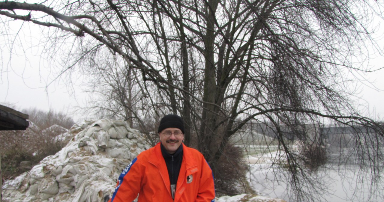 Warta zalewa poznański klub wioślarski Tryton