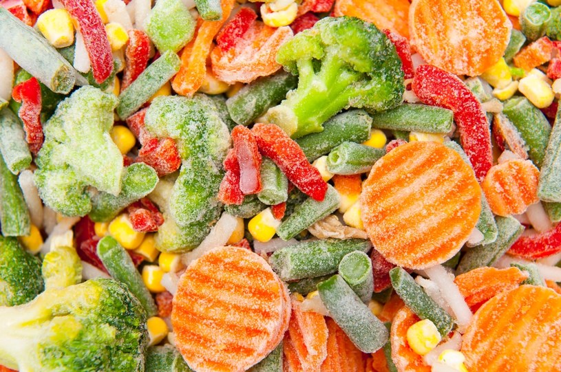 Warto jeść mrożone warzywa i owoce /123RF/PICSEL