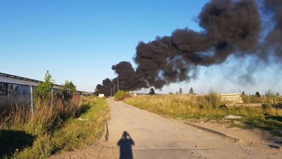 Warzymice: Pożar materiałów PCV. Kłęby dymu nad okolicą