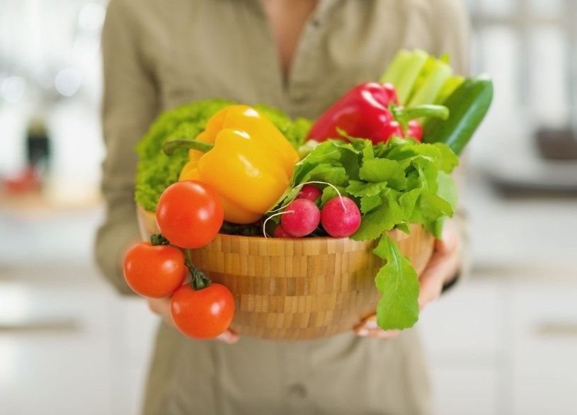 Warzywa powinny być dodawane praktycznie do każdego spożywanego posiłku /123RF/PICSEL