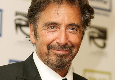 Wąsy Pacino już zapuścił... /AFP