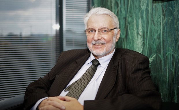 Waszczykowski w Radiu RMF24: Powinniśmy prosić ambasadora Rosji, żeby wyjechał  