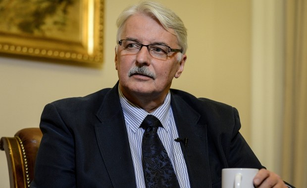 Waszczykowski: Wrak tupolewa to polskie mienie "zagarnięte przez Rosję"