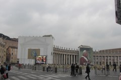 Watykan dzień przed beatyfikacją Jana Pawła II