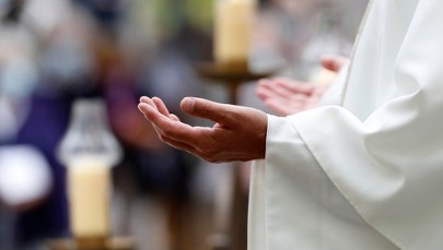 Watykan: Koniec z żądaniem pieniędzy od ubogich