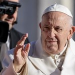 Watykan o stanie papieża. Jest mowa o "postępie"