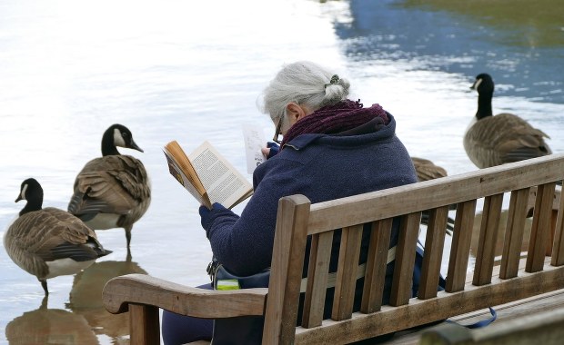 Watykan: Odrzucanie osób starszych i najsłabszych to forma ukrytej eutanazji