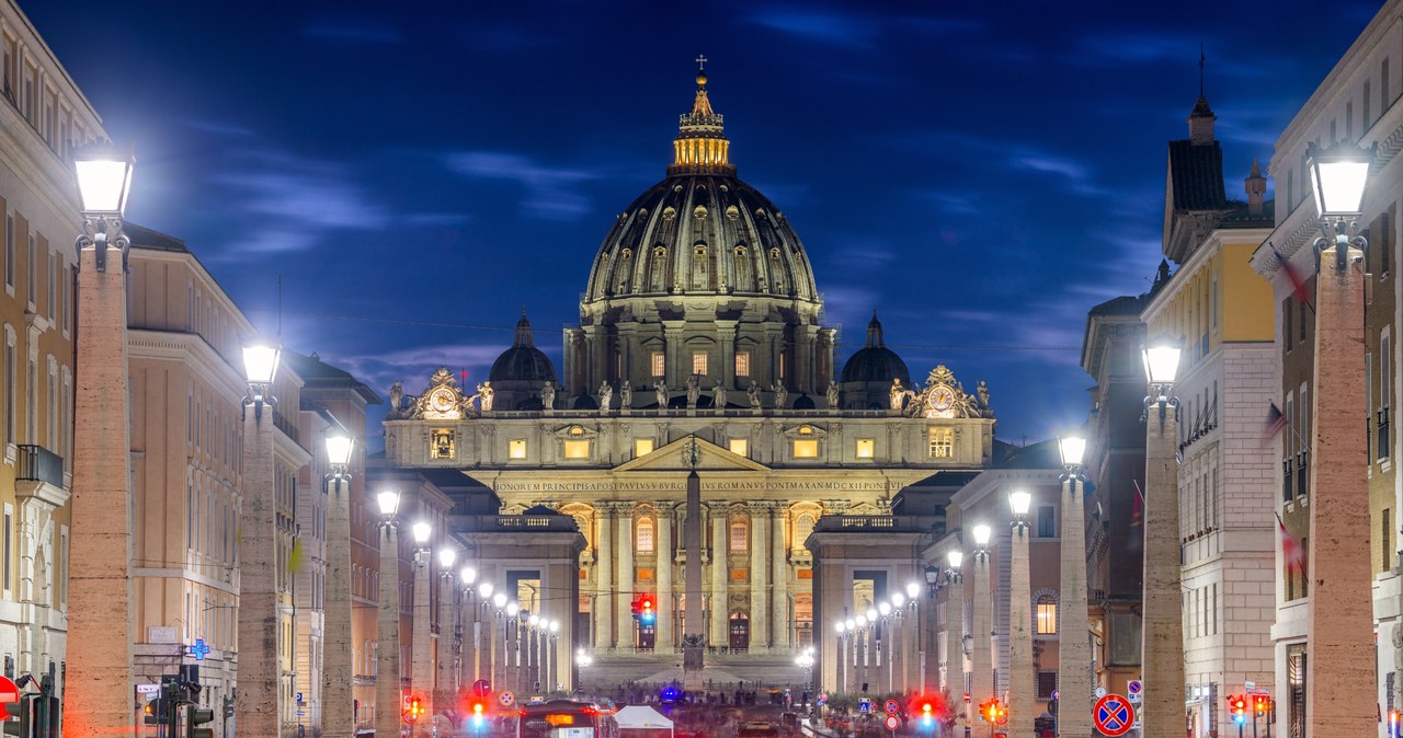 Watykan to najmniejsze państwo na świecie, będące rzymską enklawą. Co warto o nim wiedzieć? /123RF/PICSEL