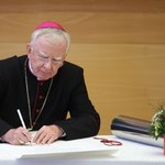 Watykan wstrzymał dekret abp. Marka Jędraszewskiego