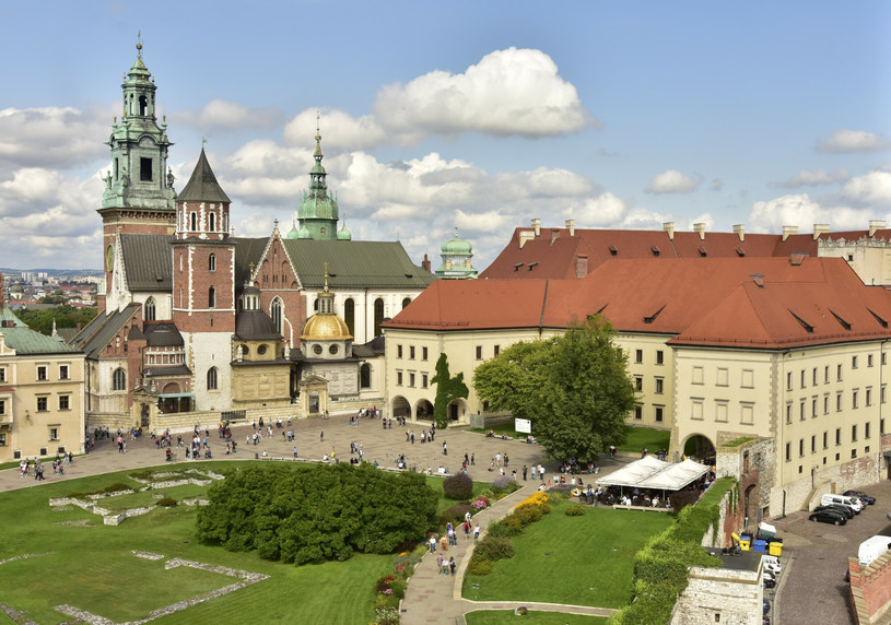 Wawel to jeden z najpiękniejszych i najczęściej odwiedzanych zamków w Polsce /Albin Marciniak/East News /East News