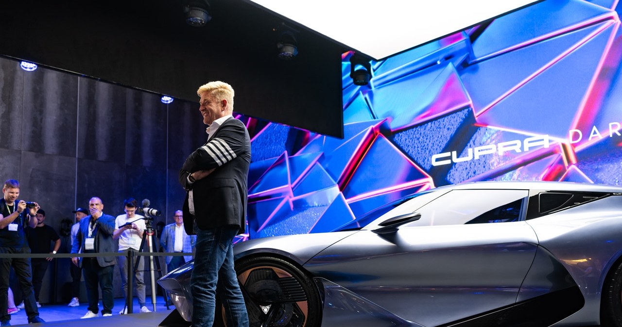 Wayne Griffiths & Cupra Dark Rebel na IAA Mobility 2023 /Jan Guss-Gasiński /INTERIA.PL