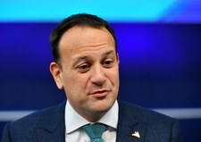Ważą się losy brexitu. Irlandzki premier reaguje