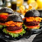 Ważą się losy "kotletów wegetariańskich" i "burgerów wegańskich"