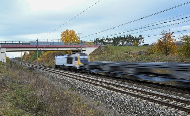 Ważna linia kolejowa i szerszy tor wodny do Świnoujścia. Są pieniądze dla Polski