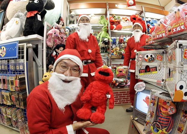 Ważne dla kupujących prezenty na Mikołaja i święta Bożego Narodzenia /AFP