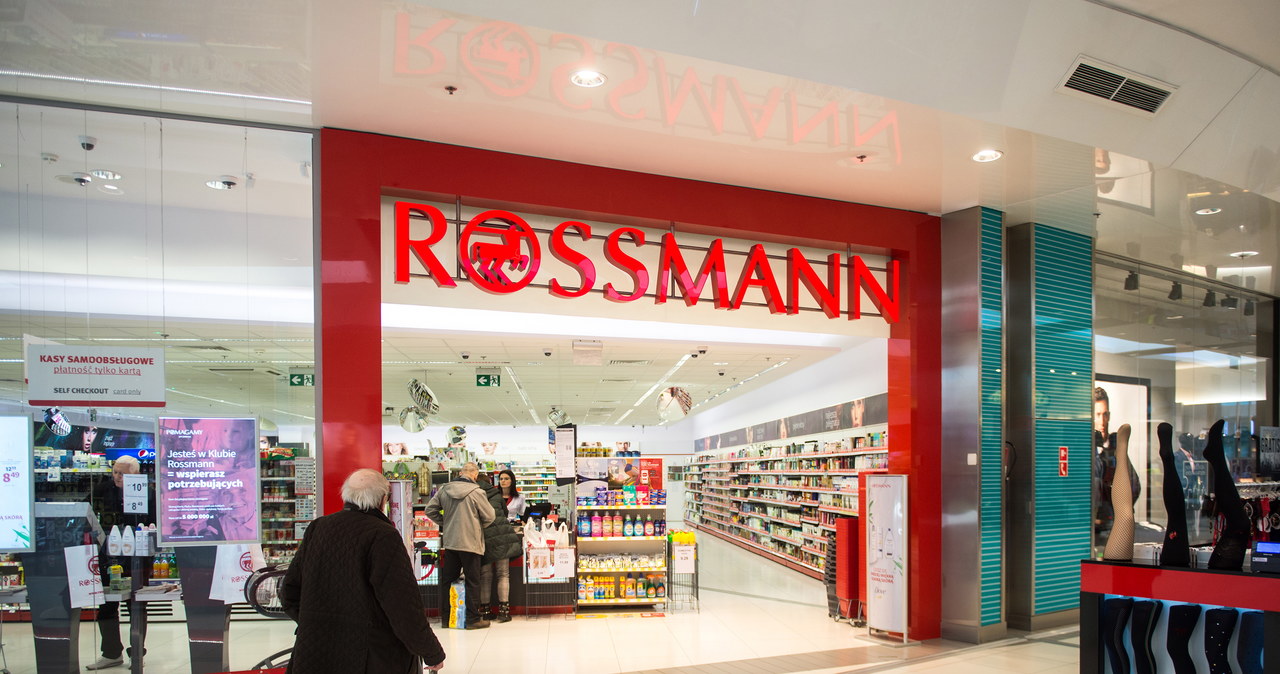 Ważne kroki sieci handlowej Rossmann są związane z pandemią koronawirusa /Agencja FORUM