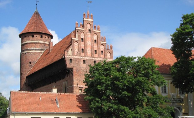 Ważny remont zabytku zagrożony przez biurokrację