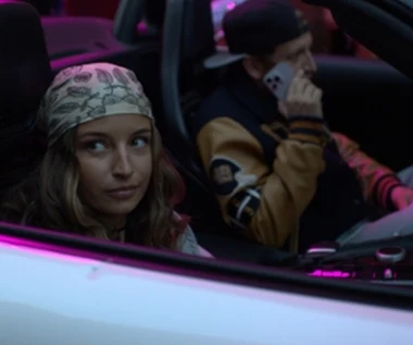 Ważny temat, ale drętwe kwestie. Niedosyt gwarantowany? Aktorzy ratują ten film!