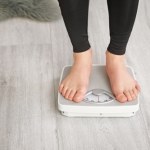 Ważysz się o tej porze dnia? Waga może cię oszukać nawet o 2 kg 