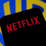 Warner Bros. WBD rekomenduje przejęcie przez Netflix. "Paramount zwodził akcjonariuszy"