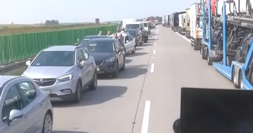 Wbrew pozorom to autostrada... /Informacja prasowa