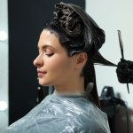 Wcale nie blond. W tym roku to będzie najmodniejszy kolor włosów