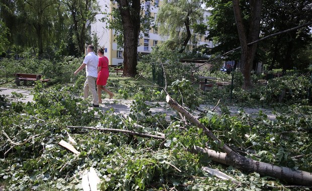 Wciąż trwa sprzątanie po nawałnicy sprzed tygodnia