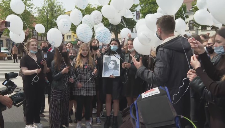 Wcześniej Magdę pożegnali przyjaciele ze szkoły /Polsatnews.pl