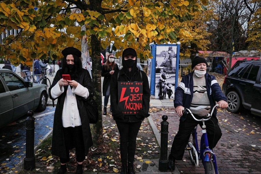 Wczorajszy protest przed Sejmem /Mateusz Marek /PAP