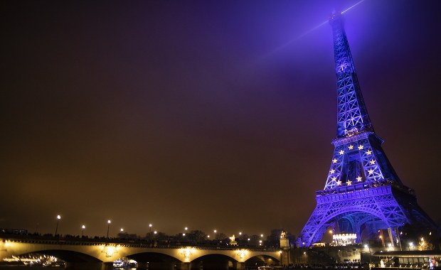 We Francji nie wolno już pakować większości owoców i warzyw w sztuczne opakowania