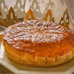 We Francji pieką to ciasto na Trzech Króli. Kruche, pachnące masłem, wypełnione pyszną masą