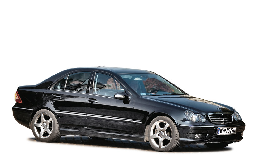 We Włoszech można spotkać dużo Mercedesów klasy C i BMW serii 3. /Motor