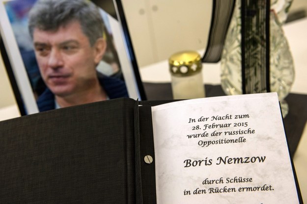 We wtorek odbędzie się pogrzeb Borysa Niemcowa /PAUL ZINKEN  /PAP/EPA