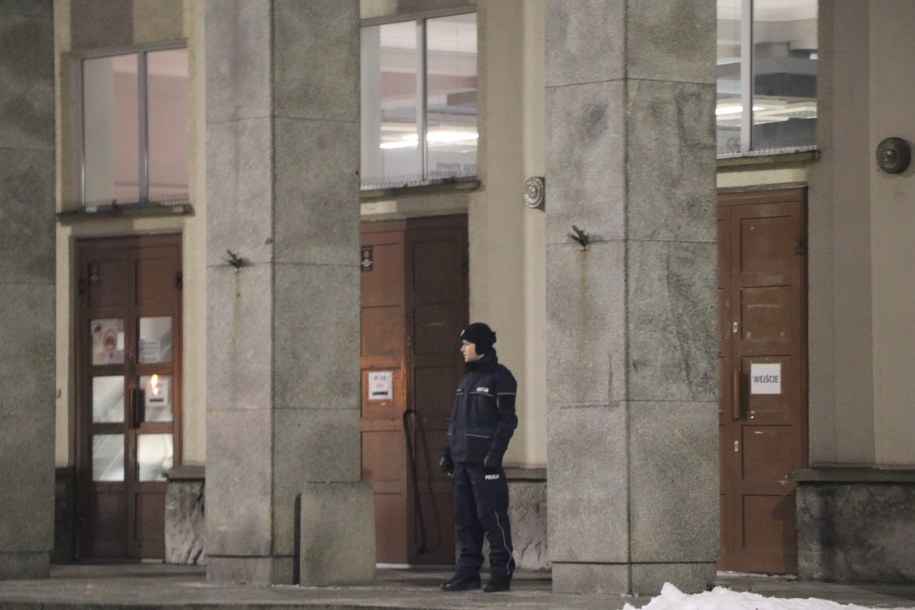 We wtorek rano funkcjonariusze weszli do kilkunastu miejsc związanych z działaczami Wisły Kraków /Józef Polewka /RMF FM