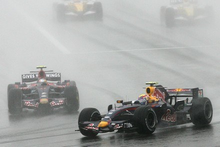 Webber przed Vettelem / Kliknij /AFP