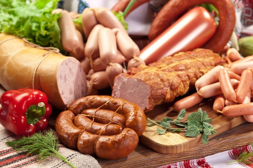 Wędliny i i mięso mielone - tu także syrop glukozowo-fruktozowy bywa jednym ze składników /123RF/PICSEL