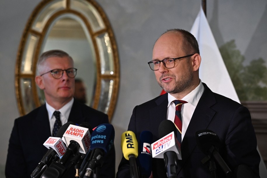 Według Grzegorza Schetyny między współpracownikami Karola Nawrockiego doszło do konfliktu /Radek Pietruszka /PAP