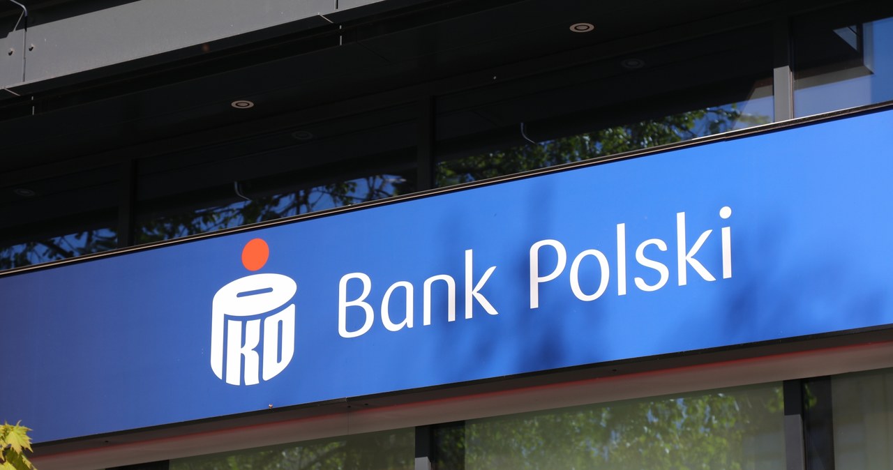 Według medialnych doniesień, nowym prezesem PKO BP może zostać obecny szef mBanku, Cezary Stypułkowski /123RF/PICSEL
