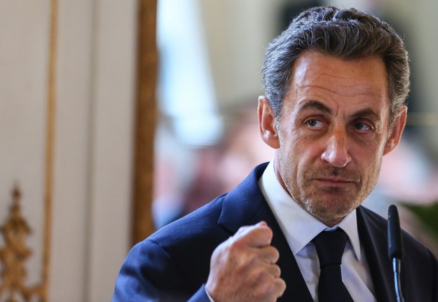 Według najnowszych sondaży Nicolas Sarkozy wygrałby wybory prezydenckie. / JULIEN WARNAND  /PAP/EPA