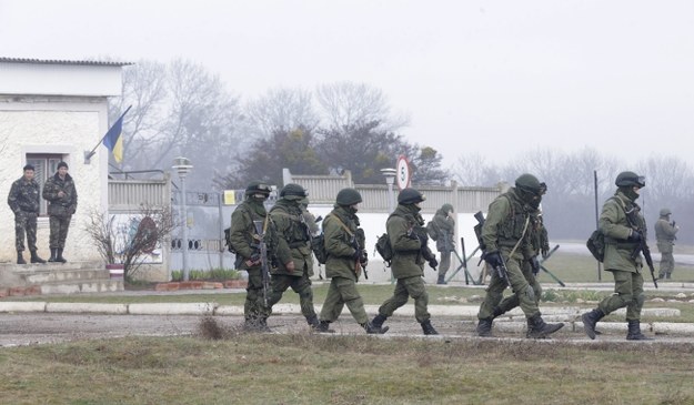 Według ukraińskich władz na Krymie znajduje się około 30 tysięcy rosyjskich żołnierzy /MAXIM SHIPENKOV    /PAP/EPA