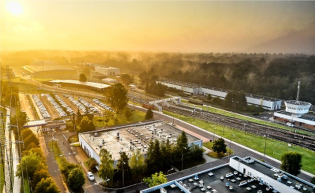 Weekendowe utrudnienia w Warszawie. Zamknięcia ulic i zmiany tras autobusów