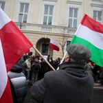 Węgierski parlament przyjął rezolucję o "poparciu Polski wobec presji Brukseli"